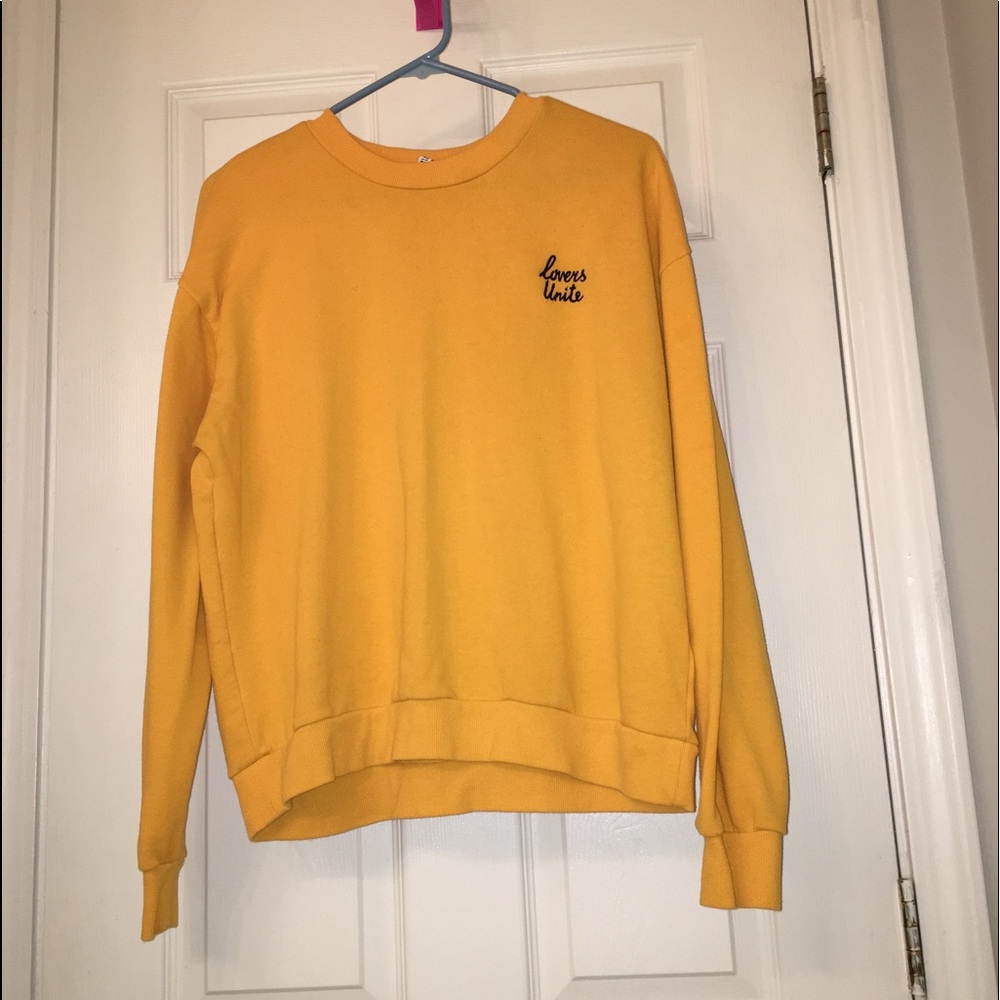 H&M Dusty Rose/Lovers Sweatshirt